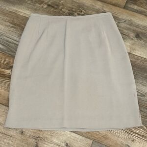 Banana Republic 20” Skirt, Size 8